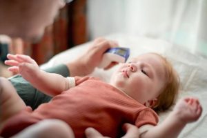 درمان سرماخوردگی کودکان در خانه