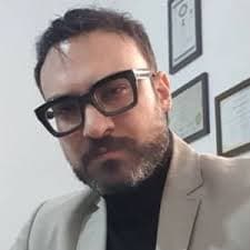 تصویر دکتر کیسان موذنی متخصص جراحی مغز و اعصاب در تهران