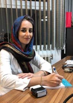 تصویر دکتر زهرا حشمتی متخصص داخلی در شیراز