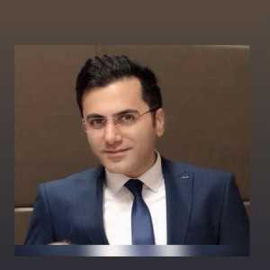 آرش یزدان شناس