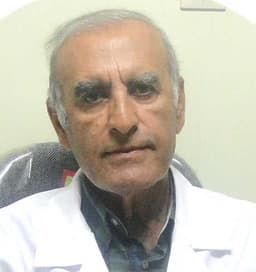 تصویر دکتر محمد حسین مهرزادی متخصص چشم پزشکی در شیراز
