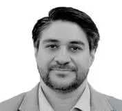 تصویر دکتر امیر حسین کجوری فوق تخصص ریه در شیراز