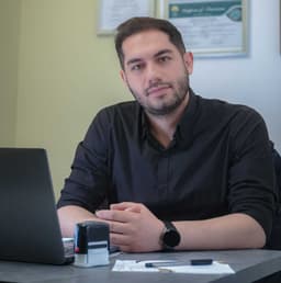 تصویر دکتر میلاد سلمان شرقی متخصص تغذیه در مشهد